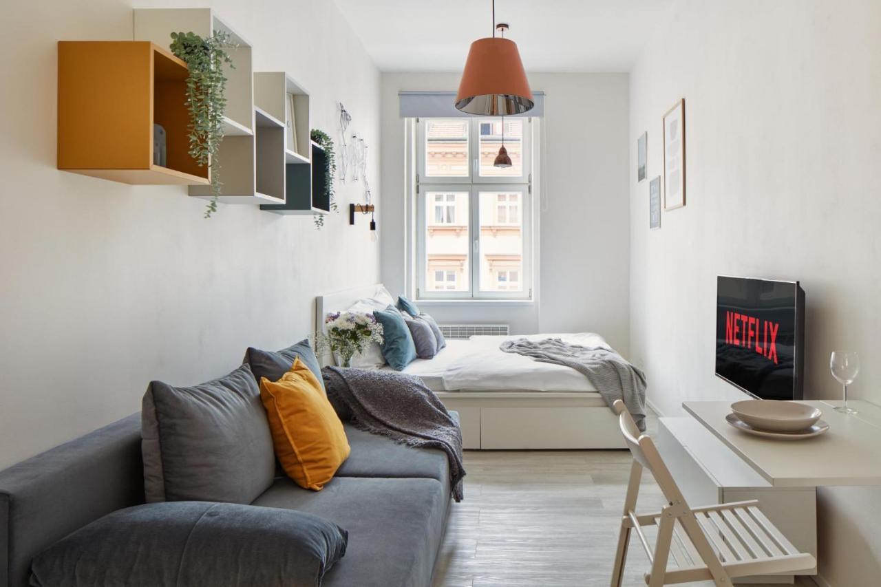 Prague Days - Stylish Apartment - Trendy Neighborhood Buitenkant foto